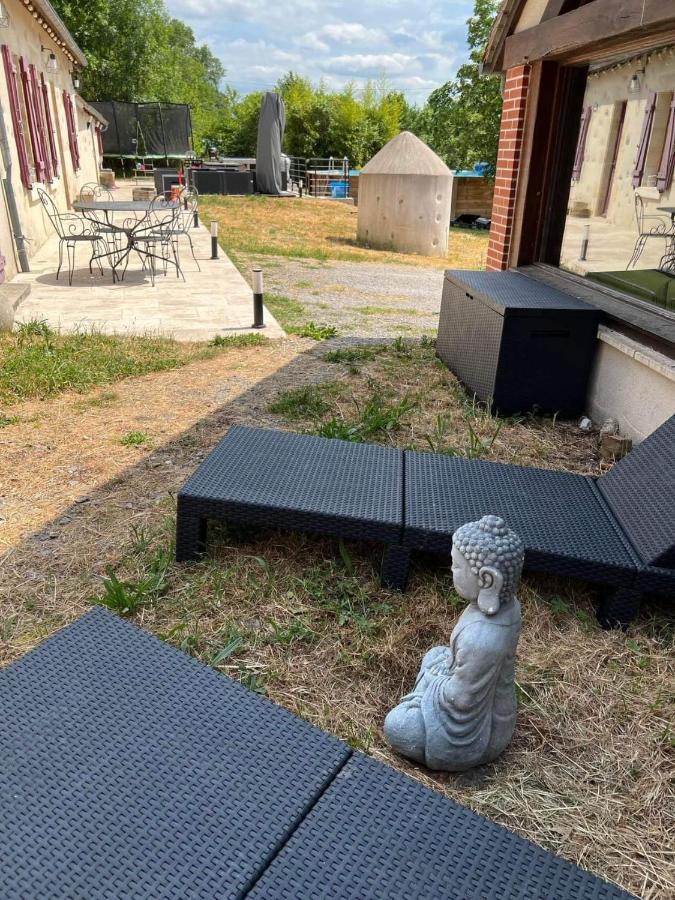 Une Pause S'Impose ;) Méry-sur-Cher Exterior photo